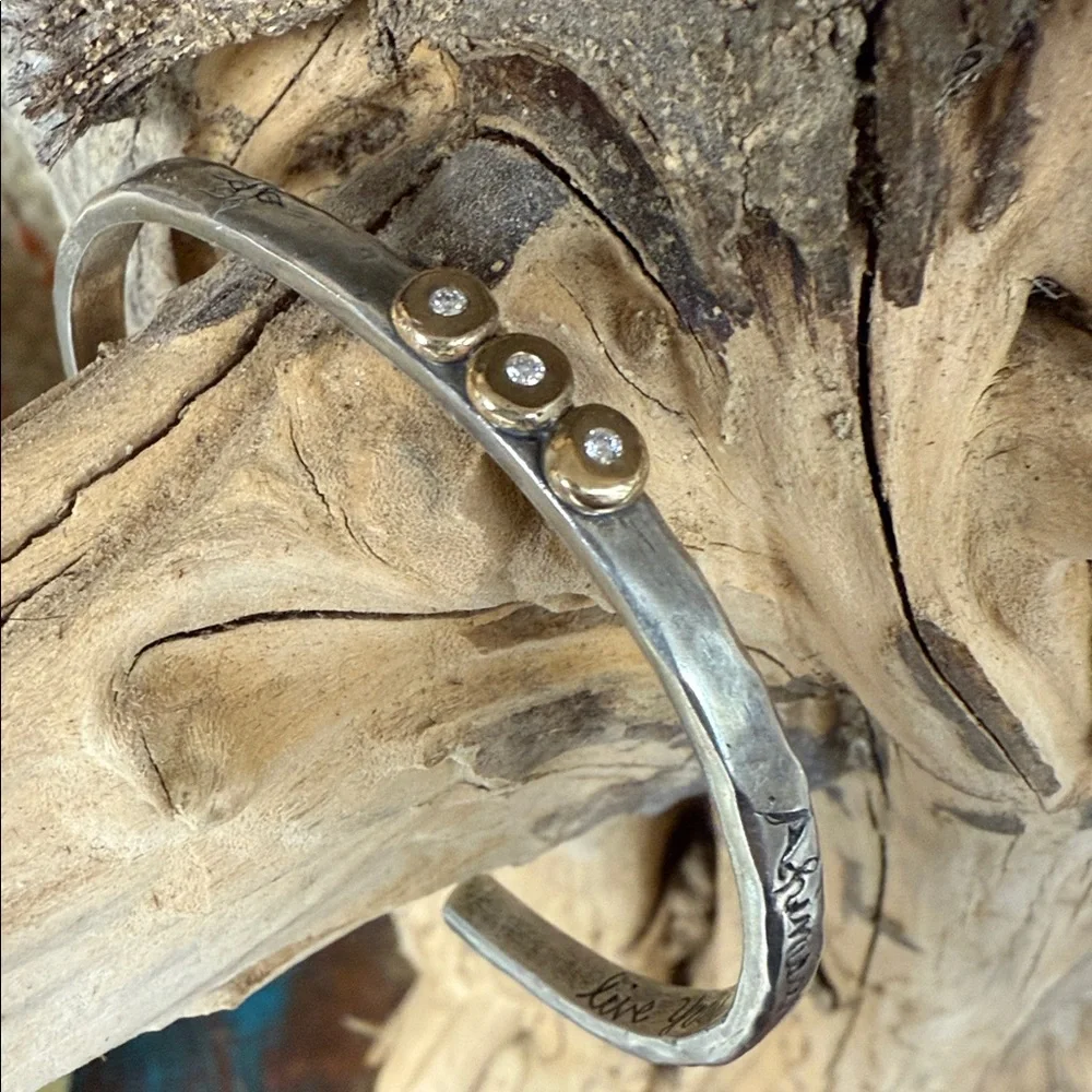 Jes MaHarry 3 Diamond  “Ahisma Cuff”. New in box. - Picture 4 of 10